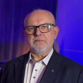 dr hab. Dariusz Kosson