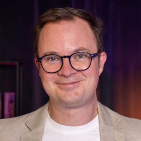 prof.&nbsp;Maciej Lisicki